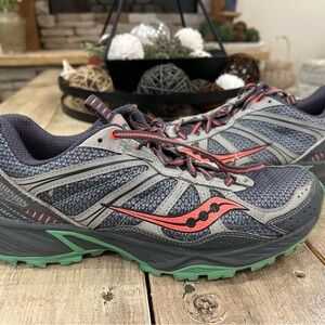 Saucony Gray and hot pink Trail Shoes with Green Sole